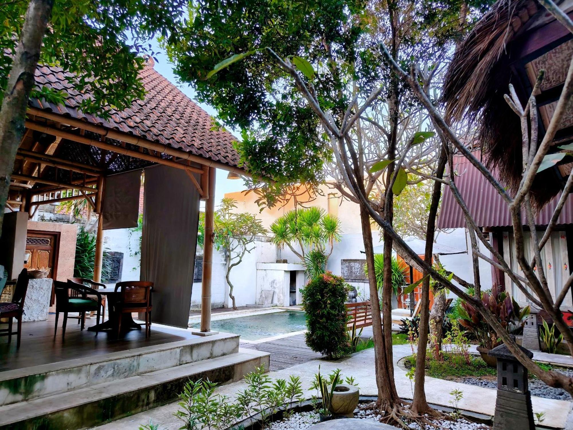 Panda Lumbung Bed & Breakfast Sanur  Bagian luar foto
