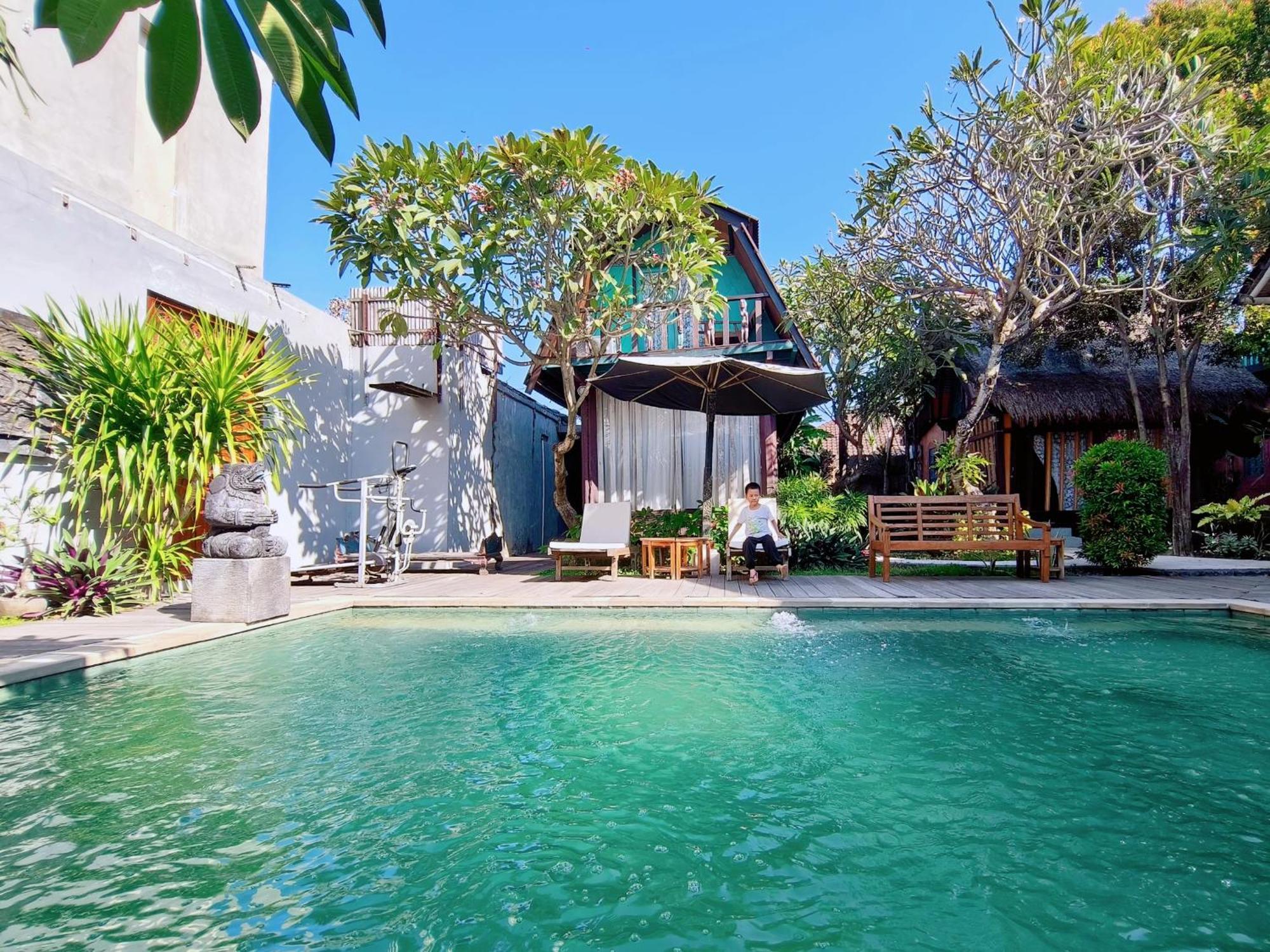 Panda Lumbung Bed & Breakfast Sanur  Bagian luar foto