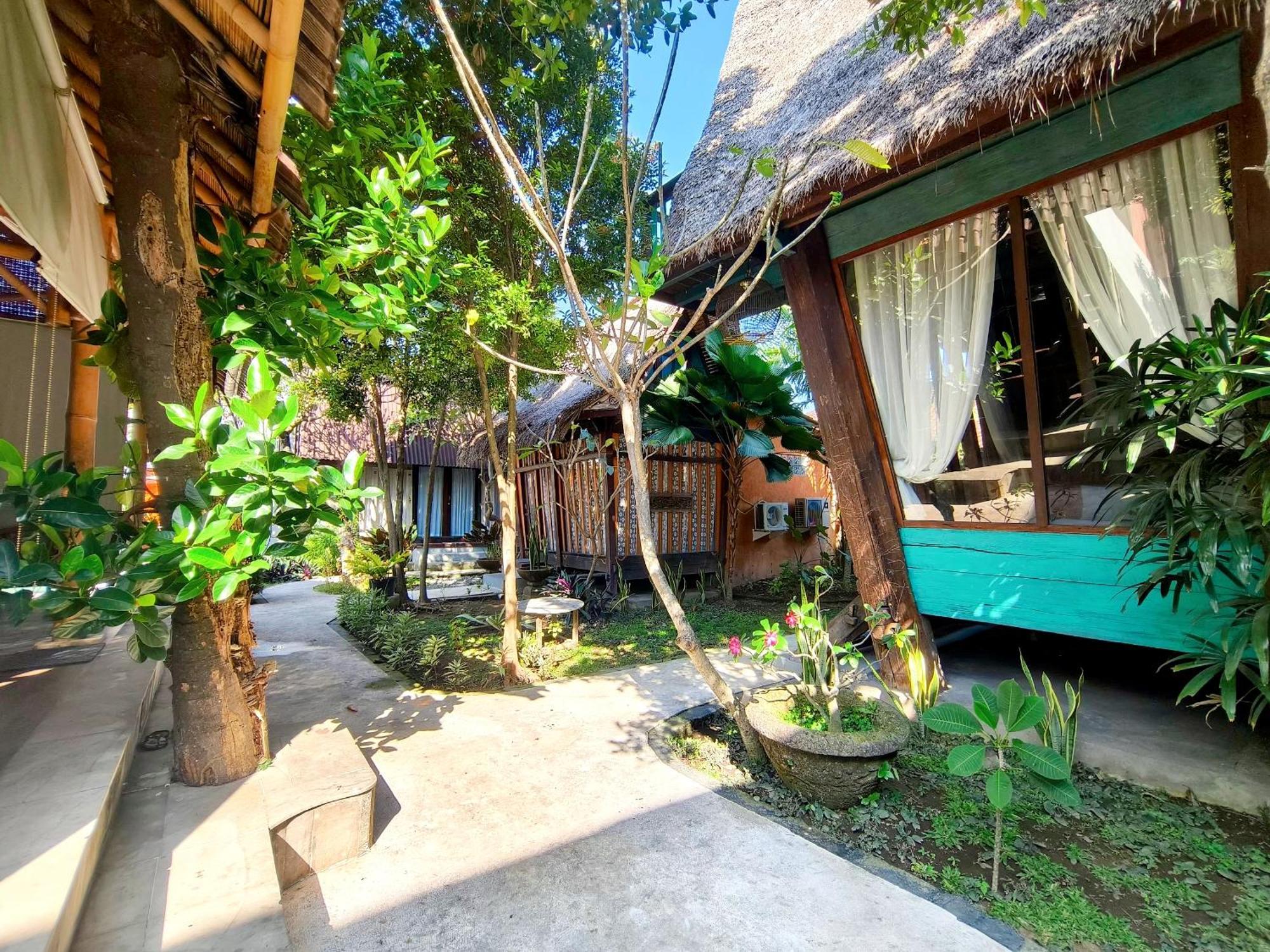 Panda Lumbung Bed & Breakfast Sanur  Bagian luar foto