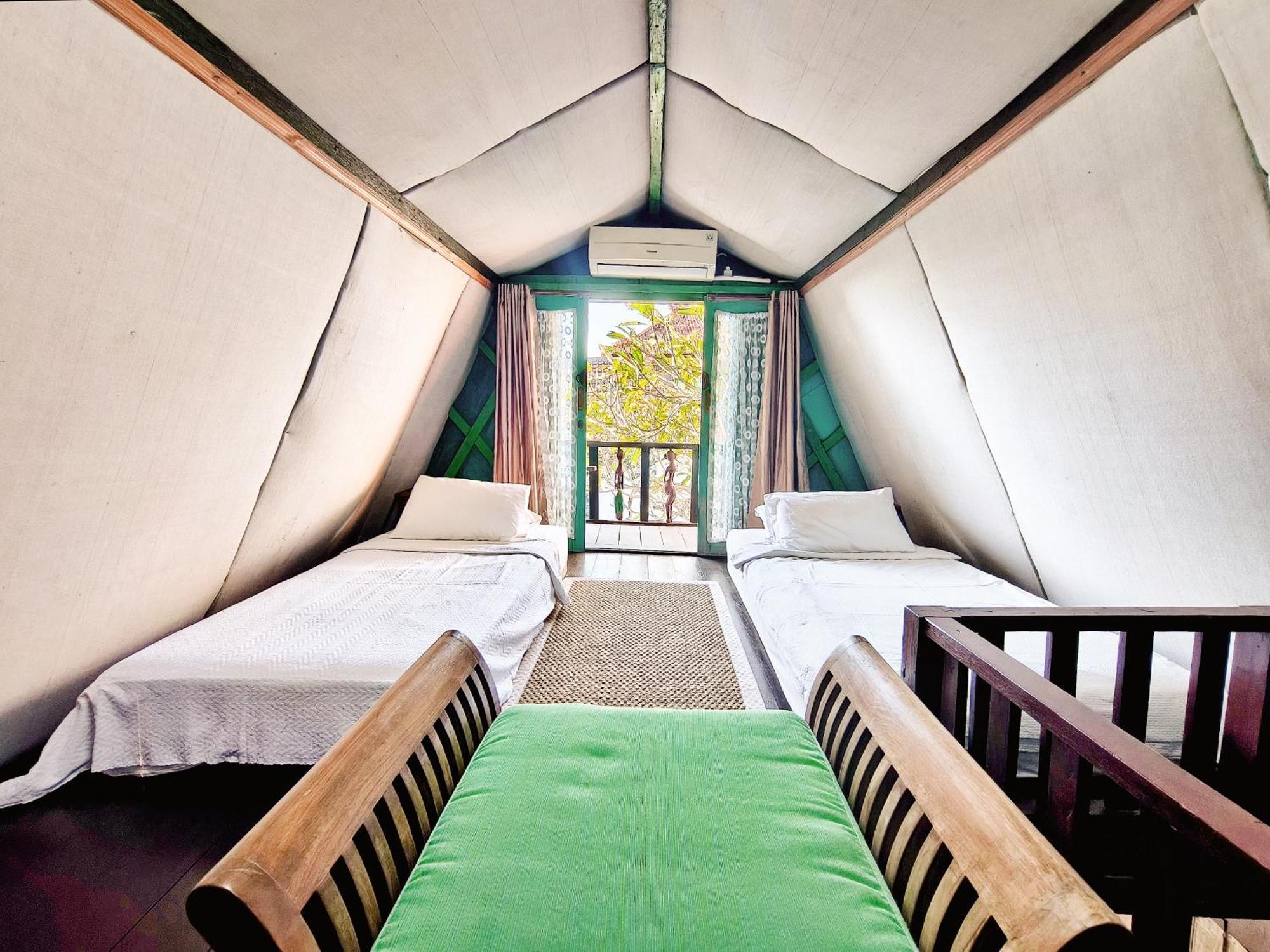 Panda Lumbung Bed & Breakfast Sanur  Bagian luar foto