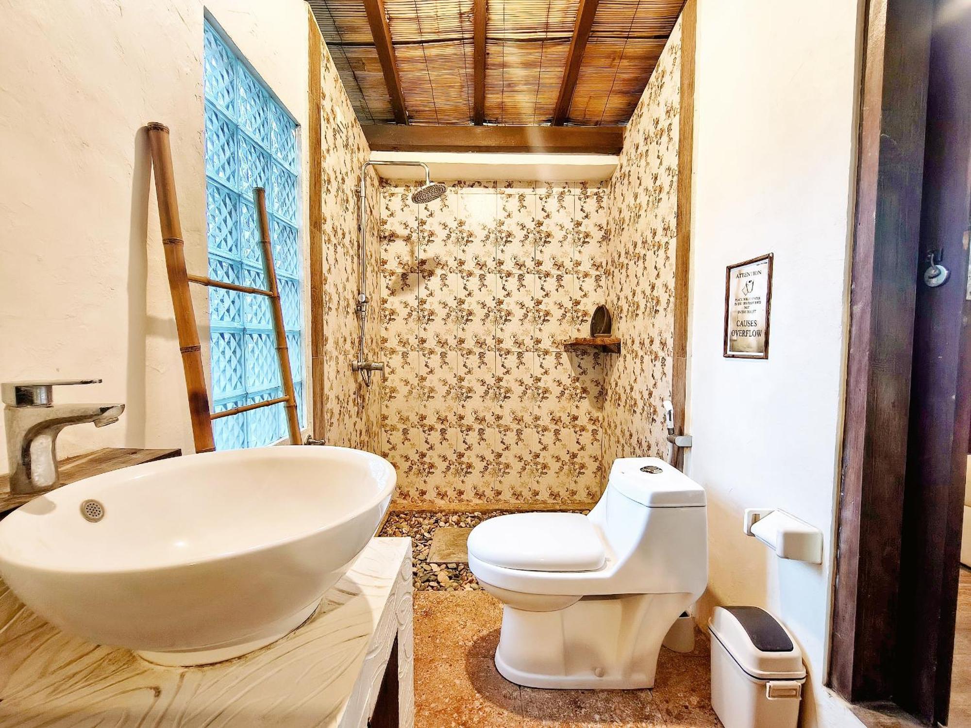Panda Lumbung Bed & Breakfast Sanur  Bagian luar foto