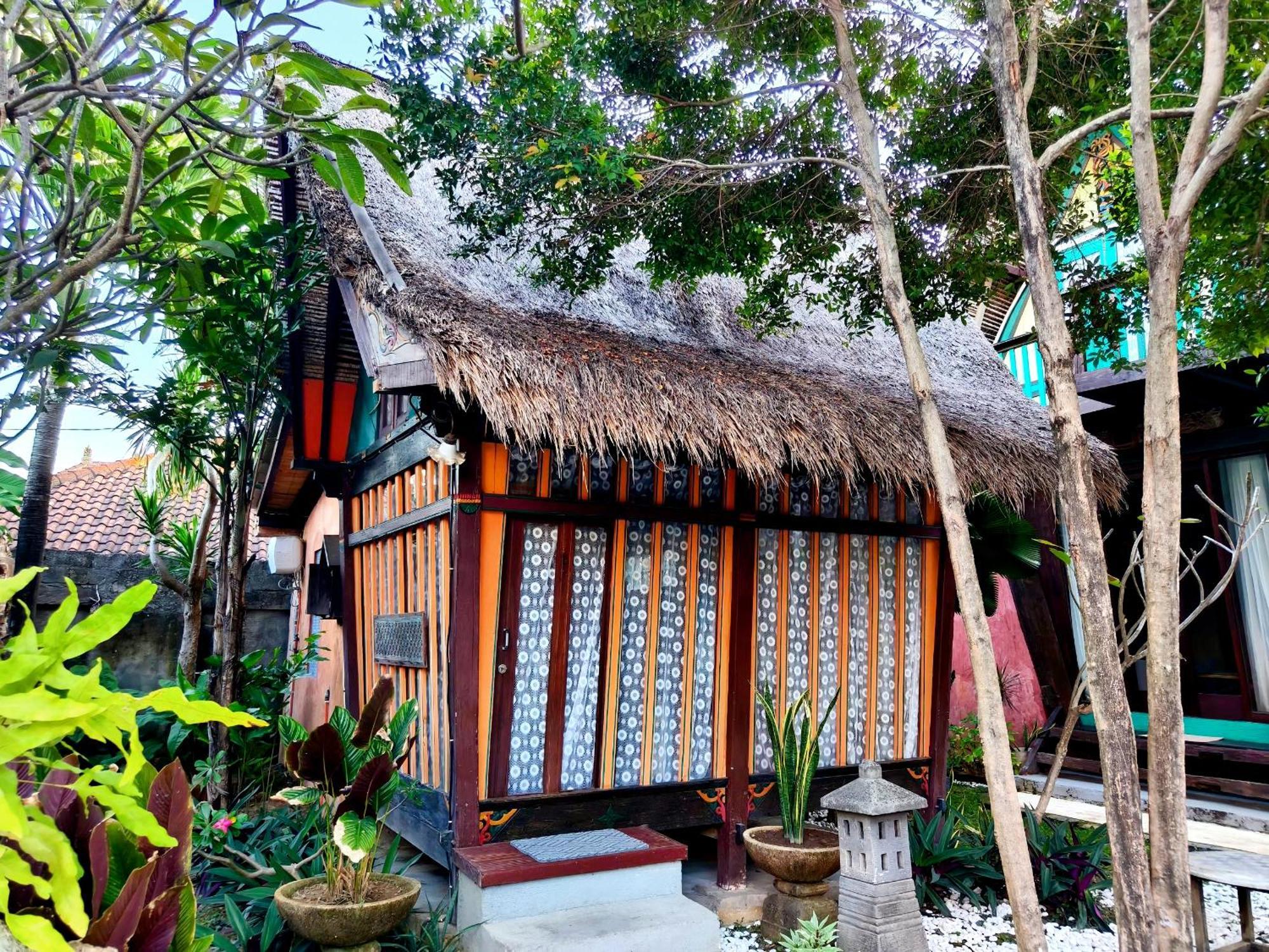 Panda Lumbung Bed & Breakfast Sanur  Bagian luar foto